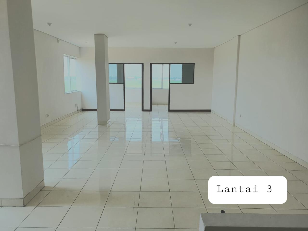 DiSewakan Ruko di Bisnis Center Karawang